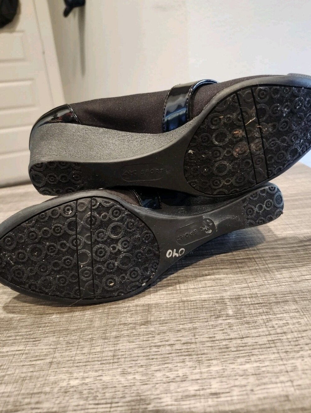 Anne Klein Sport AK7TUTTY Size 7.5 - Picture 5 of 7